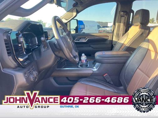 Black 2025 Chevrolet Silverado 3500 High Country