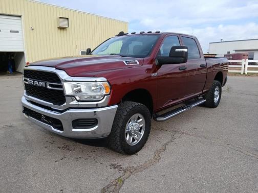 Delmonico Red Pearlcoat 2023 RAM 2500 Tradesman