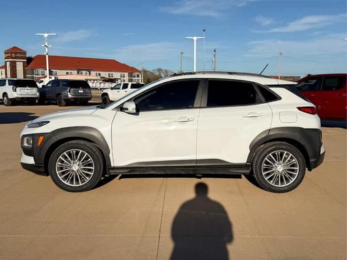 2020 Hyundai KONA SEL