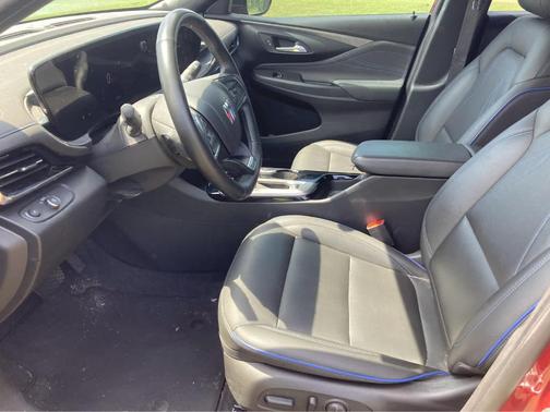 Cinnabar Metallic 2025 Buick Envista Sport Touring