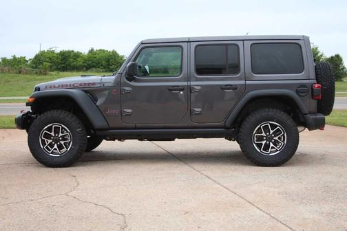 Granite Crystal Clearcoat Metallic 2026 Jeep Wrangler Rubicon