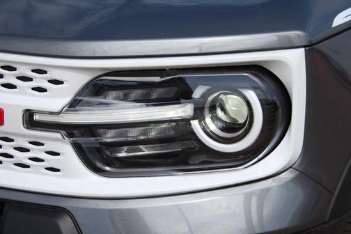 Carbonized Gray 2026 Ford Bronco Sport Heritage