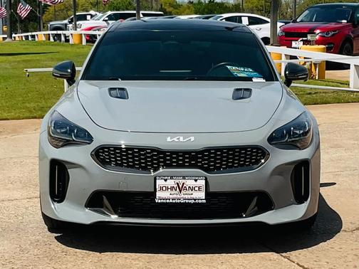 2023 Kia Stinger GT2