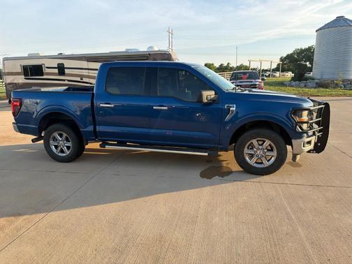 Atlas Blue 2024 Ford F-150 XLT