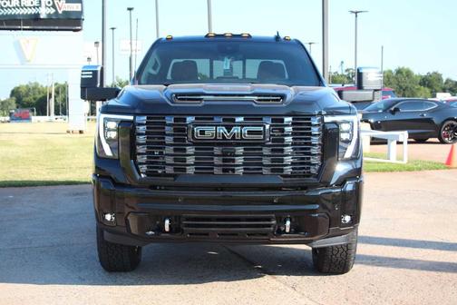 Onyx Black 2026 GMC Sierra 2500 Denali Ultimate