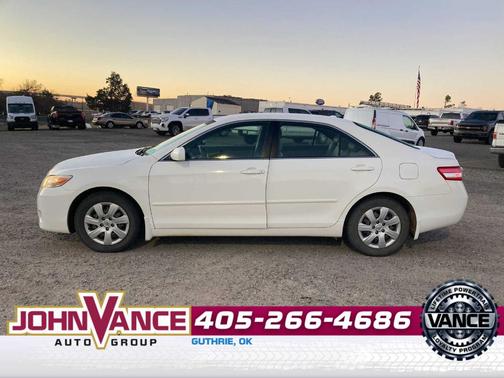 2010 Toyota Camry LE