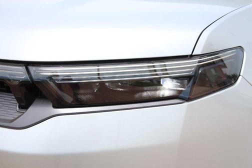 Silver Zynith 2026 Jeep Grand Wagoneer 85TH ANNIVERSARY
