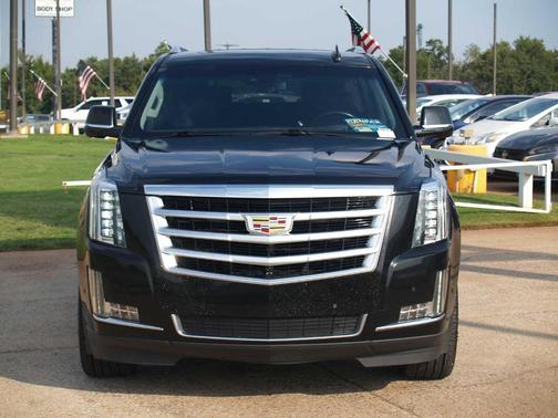 2019 Cadillac Escalade ESV Luxury