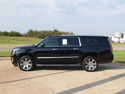 2019 Cadillac Escalade ESV Luxury