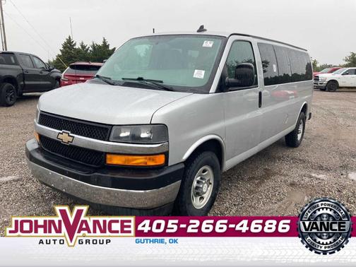 2017 Chevrolet Express 3500 LT