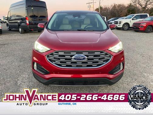 2022 Ford Edge Titanium