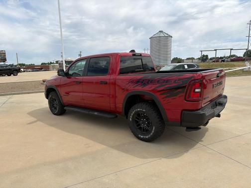 Molten Red Pearlcoat 2026 RAM 1500 Rebel
