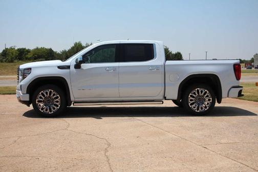 Glacier White 2026 GMC Sierra 1500 Denali Ultimate
