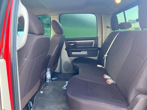2020 RAM 1500 Classic SLT