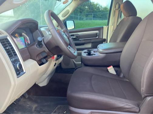 2020 RAM 1500 Classic SLT