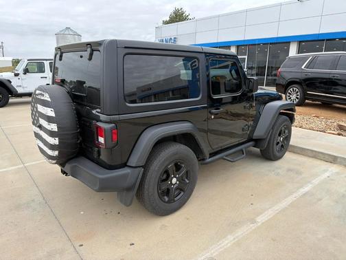 Black Clearcoat 2022 Jeep Wrangler Sport