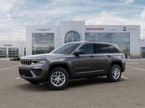 Metallic 2026 Jeep Grand Cherokee Laredo X