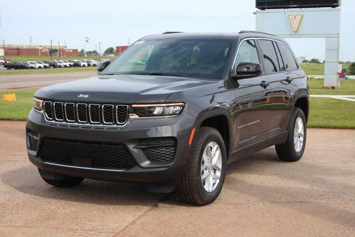 Metallic 2026 Jeep Grand Cherokee Laredo X