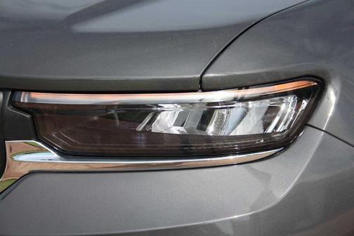 Metallic 2026 Jeep Grand Cherokee Laredo X