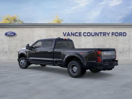 2025 Ford F-350 Platinum