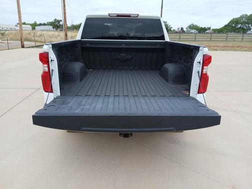 Summit White 2021 Chevrolet Silverado 1500 RST