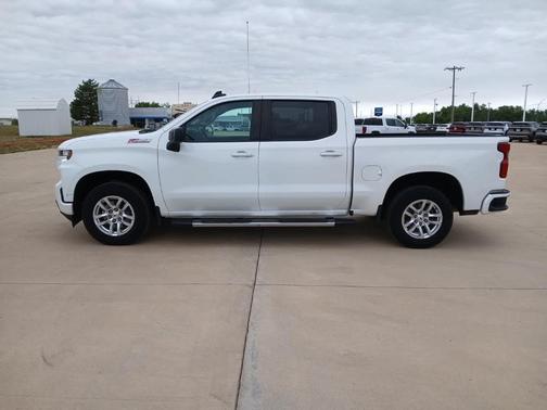 Summit White 2021 Chevrolet Silverado 1500 RST