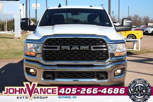 Bright White Clearcoat 2024 RAM 3500 Big Horn