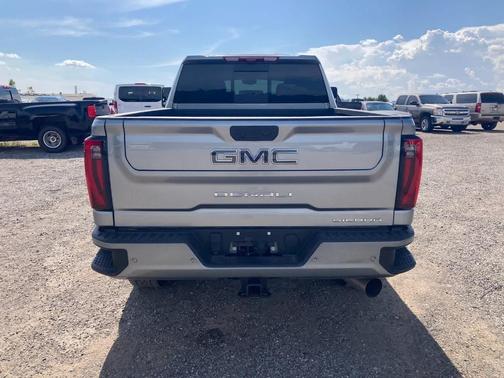 2025 GMC Sierra 2500 Denali Ultimate