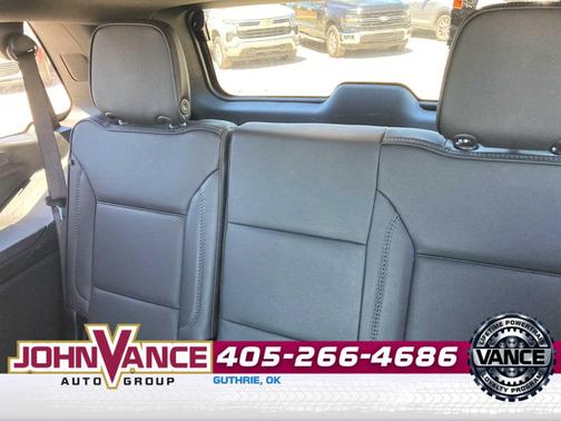 Summit White 2025 GMC Yukon Denali