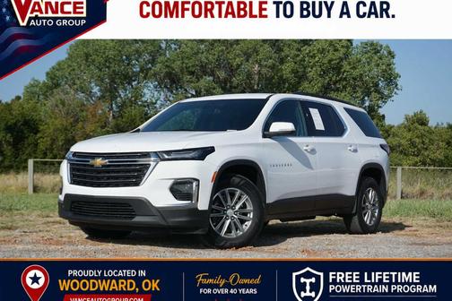 Summit White 2023 Chevrolet Traverse LT Leather