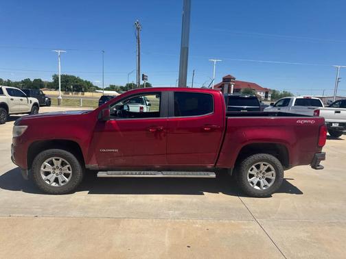 Cajun Red Tintcoat 2018 Chevrolet Colorado LT