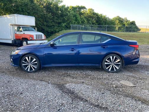 2019 Nissan Altima 2.5 SR