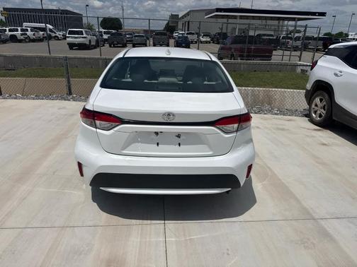 White 2022 Toyota Corolla LE