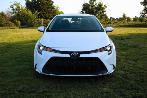 White 2022 Toyota Corolla LE