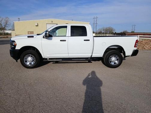 Bright White Clearcoat 2024 RAM 2500 Tradesman