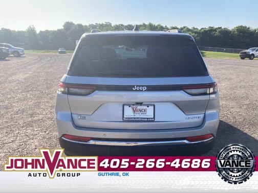 Silver Zynith 2025 Jeep Grand Cherokee Limited