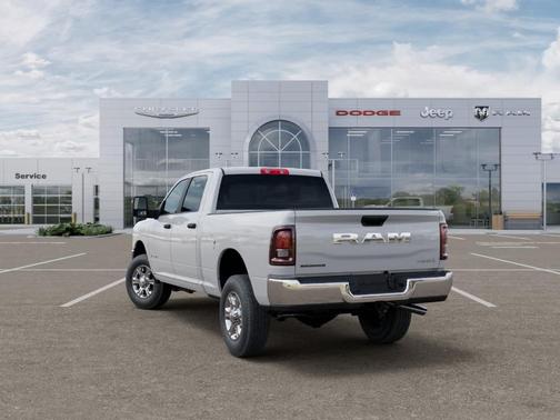 Bright White Clearcoat 2026 RAM 2500 Big Horn