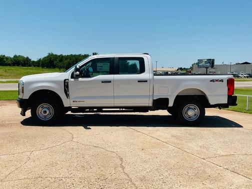 2025 Ford F-250 XL