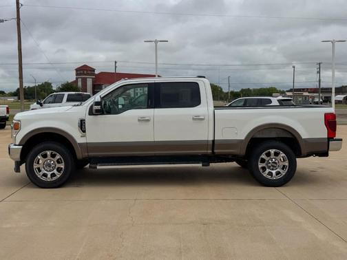 2022 Ford F-350 Lariat Super Duty