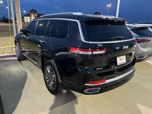 2024 Jeep Grand Cherokee L Summit