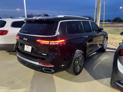 2024 Jeep Grand Cherokee L Summit