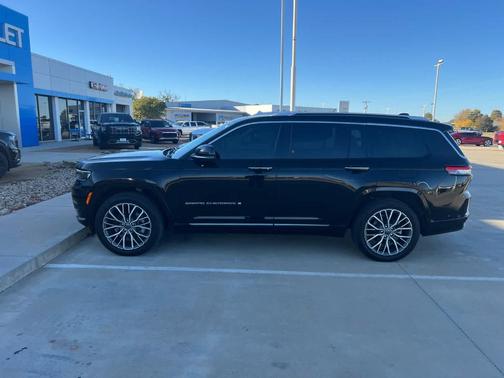 2024 Jeep Grand Cherokee L Summit