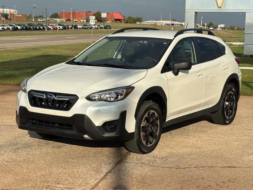 Crystal White Pearl 2023 Subaru Crosstrek Base