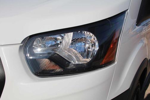 2024 Ford Transit-250 148 WB Medium Roof Cargo