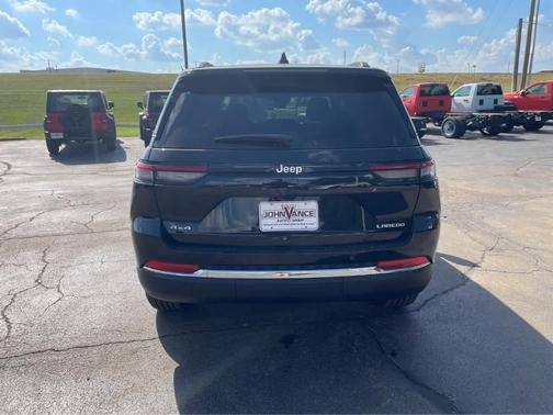 2025 Jeep Grand Cherokee Laredo X