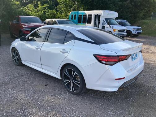 Aspen White 2023 Nissan Sentra SR