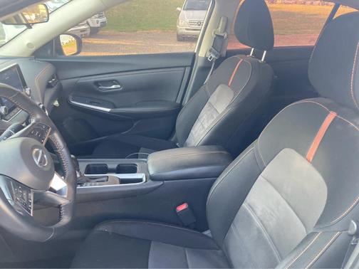Aspen White 2023 Nissan Sentra SR