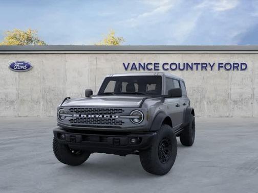 Carbonized Gray 2026 Ford Bronco Badlands