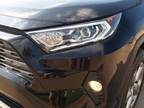 2019 Toyota RAV4 Hybrid Limited