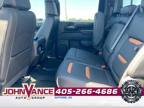 Onyx Black 2024 GMC Sierra 2500 AT4